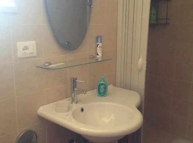 Le Stanzedi Karola&luigia 3* Spezzano Piccolo